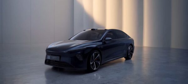 ET7 ELECTRIC CAR PRIC & SPECIFICATIONS